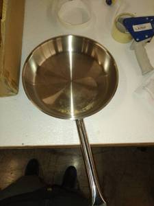 lot 21932 image: Amazoncommercial 11 Stainless Steel Aluminum-clad Fry Pan