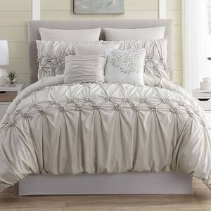 lot 22544 image: Pacific Coast Textiles 7 Piece Comforter Set - Morgan Queen