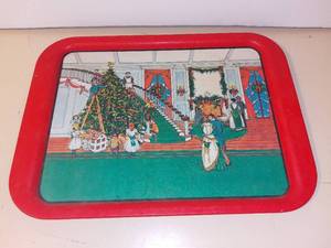 lot 3019 image: Potpourri Press Metal Christmas Tray