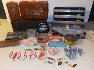 lot 3053 image: Fishing Lot - Lures Tackle Boxes