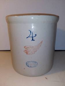 lot 3059 image: Red Wing #4 Crock