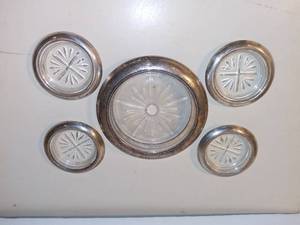 lot 3088 image: Set of Sterling CoastersAshtrays