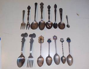 lot 3094 image: Lot of Collectible Spoons and Forks