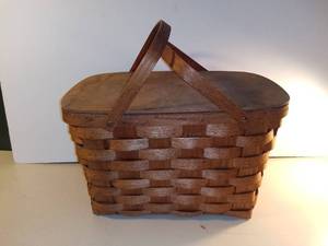 lot 3129 image: Vintage Basketville Wood Woven Picnic Basket - Putney Vermont