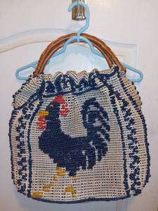 lot 3144 image: Vintage Rooster Purse