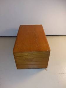 lot 3145 image: Wayne Novelty Dovetailed Recipe Box