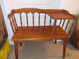 lot 3171 image: Vintage Gossip Bench