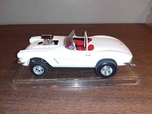 lot 2006 image: White Corvette Gasser Model