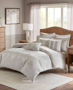 lot 9646 image: Madison Park Signature Barely There King 9 Piece Comforter Set Bedding