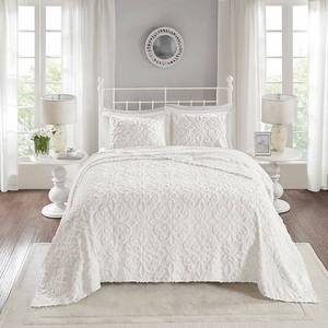 lot 9658 image: Madison Park Sabrina 3-Pc. KingCalifornia King Tufted Cotton Chenille Bedspread Set