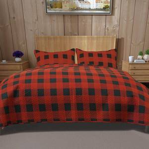 lot 9716 image: Down Home Buffalo Check Quilt Set, Multicolor, Twin