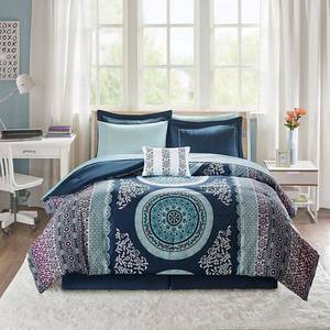 lot 9730 image: Intelligent Design Loretta 7-Pc. Twin Comforter Set Bedding
