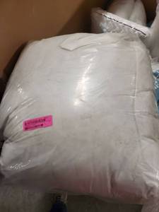 lot 9782 image: Your Lifestyle Comforter Set San