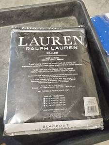 lot 9915 image: Lauren Ralph Lauren Waller Back Tab Panel