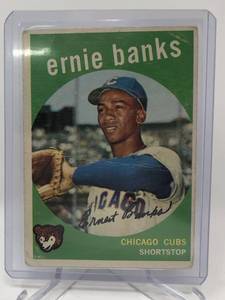 lot 1019 image: Original 1959 Topps Ernie Banks Chicago Cubs Baseball Card