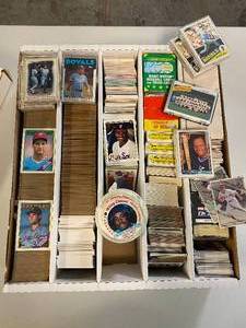 lot 1192 image: 5000ct Unsearched Box of Baseball Cards 1980s and 1990s Royals Team Sets and More