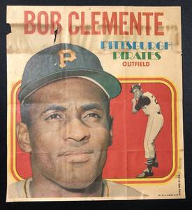 lot 1127 image: 1970 Topps Roberto (Bob) Clemente HOF Insert Poster #21 of 24 - 10x10 Inches - Some Tears & Damage