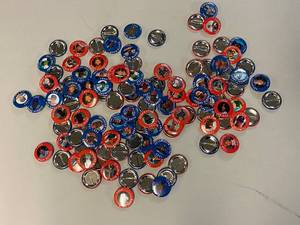 lot 1225 image: Huge Lot of 1991 MLB Baseball Pins