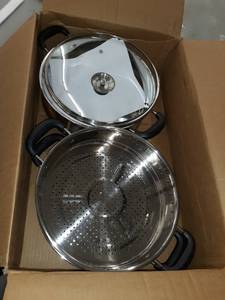 lot 1297 image: Silver Pot and Food Drainer