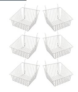 lot 1411 image: Econoco - White Multi-Fit Sloped Front Wire Basket for Slatwall, Pegboard or Gridwall (Set of 6)