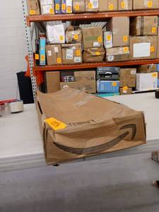 lot 1509 image: Amazon Basics 24 outlet Power Strip NOT TESTED