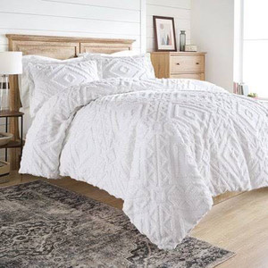 lot 1180 image: Better Homes and Gardens Chenille 3 Piece Duvet Cover Set, FullQueen, White