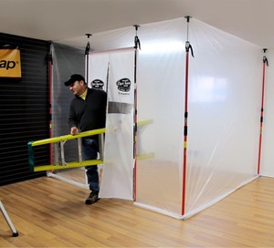 lot 2046 image: Fastcap 3rd Hand HD Magentic Dust Door