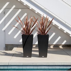 lot 1124 image: Veradek Pure Series Midland 30 Square Planter 2 Pack - Black