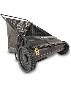 lot 16591 image: Agri-Fab 45-02183 26-Inch Push Lawn Sweeper, 26 Inches, Black
