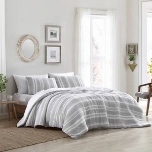 lot 16677 image: Brielle Home Quartz Lightweight Woven Striped Comforter Set - King