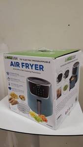 lot 16708 image: GoWISE USA 7 Qt. Mint Air Fryer with Dehydrator and 3-Stackable Racks with 8-Functions, Black