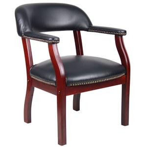 lot 2967 image: Boss Office Products Captains Guest Chair
