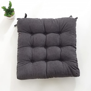 lot 2874 image: 20 x 20 Gray Seat Cushion