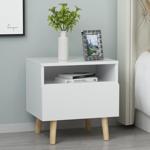 lot 2929 image: Fufu&Gaga White End Table