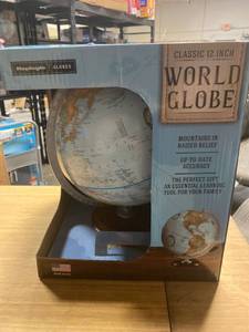 lot 29685 image: Replogle Globes Classic 12 inch World Globe Made in The USA