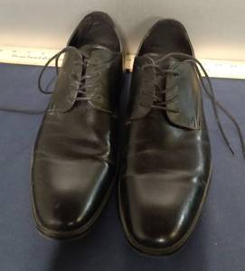 lot 122 image: Mens Size 12 Dress Shoes, like new condition