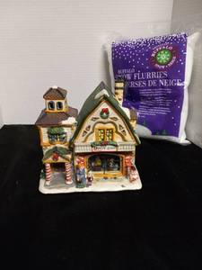 lot 7 image: Christmas Village Candy Shop with Bag of Snow Flurries