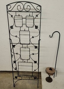 lot 243 image: Lot 2# Patio Dcor Including Citronella oil lamp