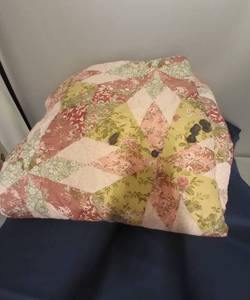 lot 268 image: Queen Size Quilt, has some kind of stain on it