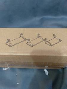 lot 25264 image: HOME FURNISHING FLOATING SHELVES