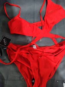 lot 35452 image: MEDIUM ZAFUL RED BATHING SUIT