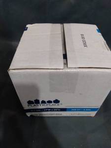 lot 35485 image: PLASTIC PLACE 200 CT WHITE DRAW STRING BAGS