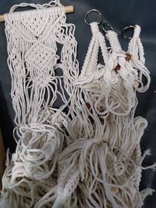 lot 35506 image: ROPPED YARN HANGING DECORATIONS 4 PIECE SET