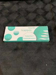 lot 35646 image: Think Price - Blades & Handles - Sterile Scalpels