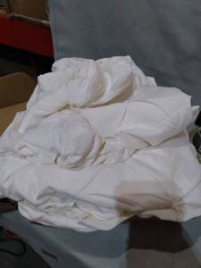lot 35744 image: TWIN SET SHEETS - WHITE
