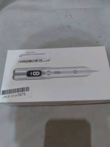 lot 35766 image: PORTABLE BEAUTY EQUIPMENT MOLE REMOVAL SWEEP SPOT PEN, FOR MOM, GIRLFRIEND, WOMANGIRL
