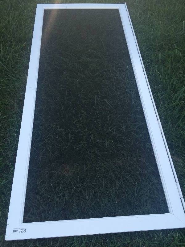 lot 123 image: SCREEN FRONT DOOR LOT OF 2