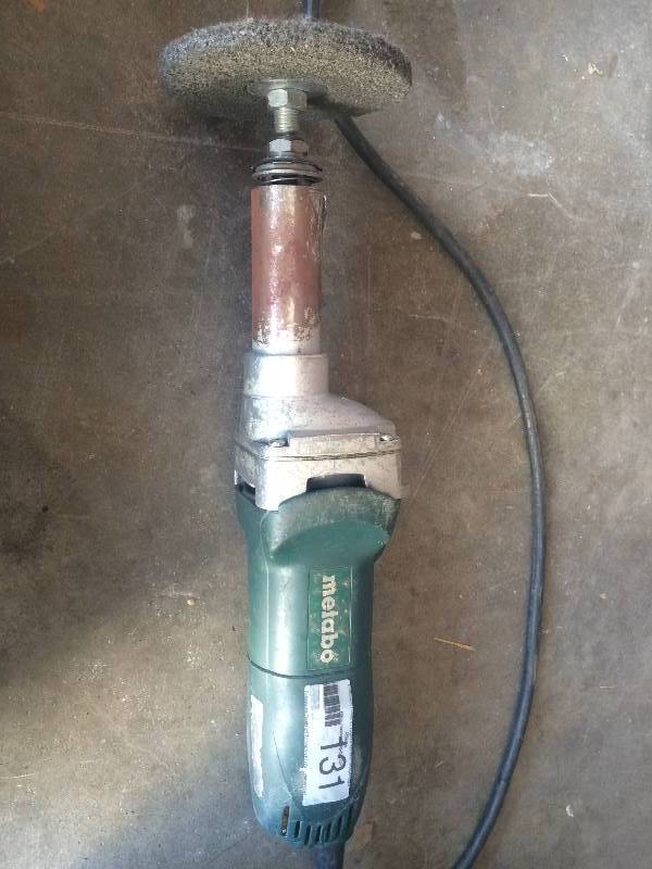 lot 1101 image: METABO GE 900 PLUS GRINDER