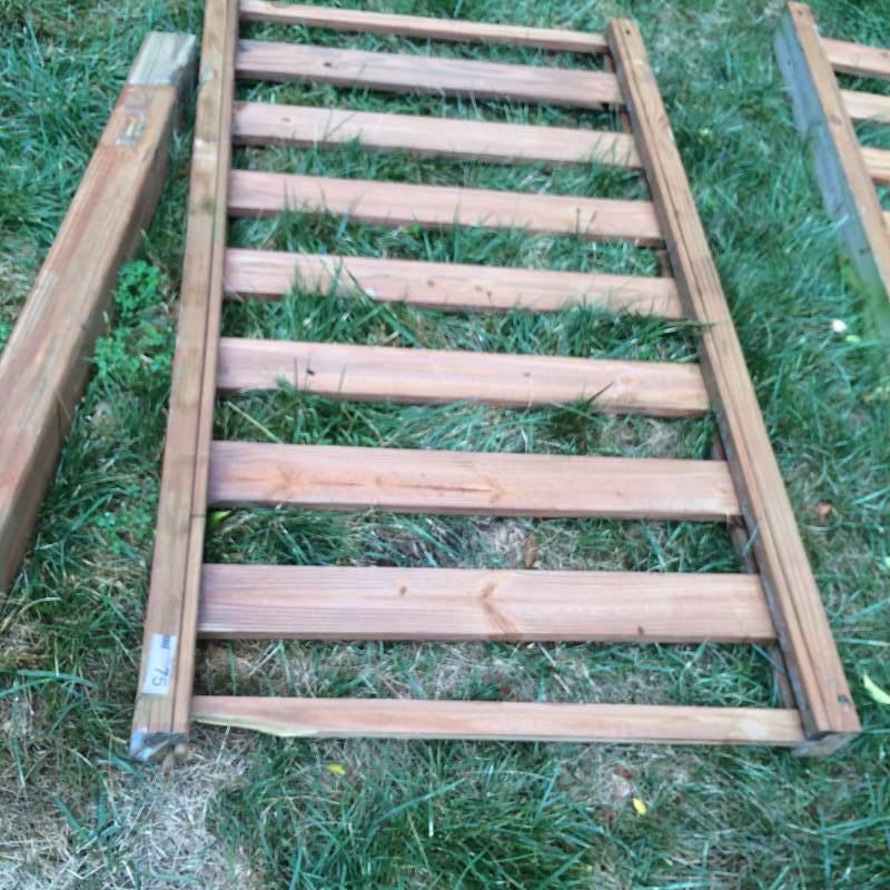lot 75 image: Redwood fencing 4 sections and 1 post