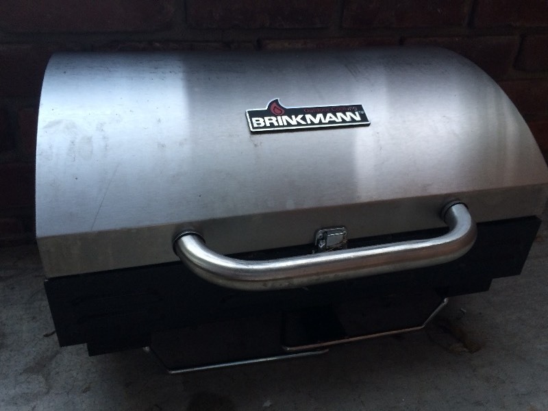 lot 2019 image: Brinkmann portable grill New